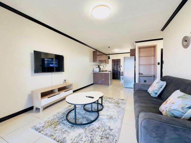 2 Bedroom Apartment in Blue Hills
