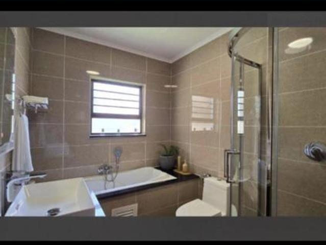 2 Bedroom Apartment in Blue Hills