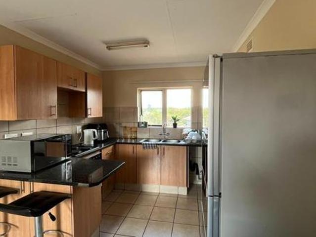 2 Bedroom Apartment in Boardwalk