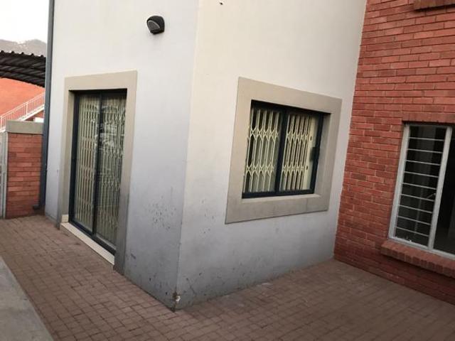 2 Bedroom Apartment in Booysens