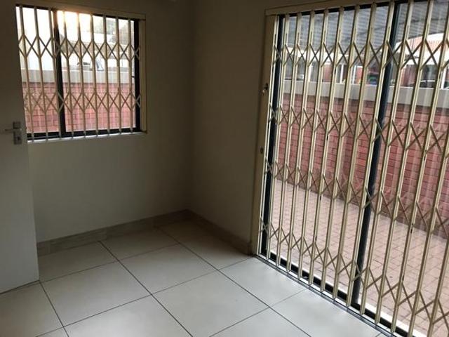 2 Bedroom Apartment in Booysens