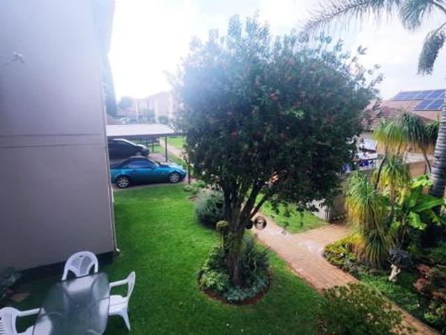 2 Bedroom Apartment in Bonaero Park
