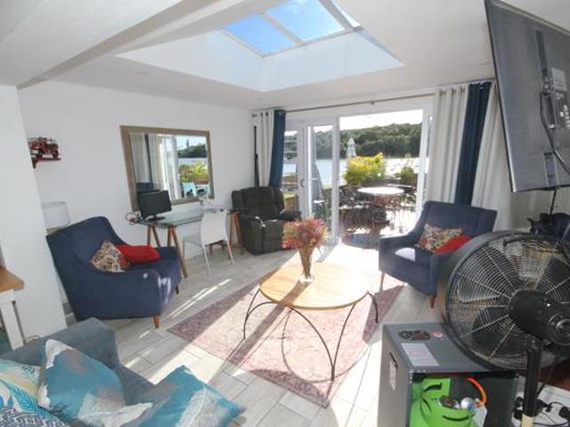 2 Bedroom Apartment in Bonza Bay
