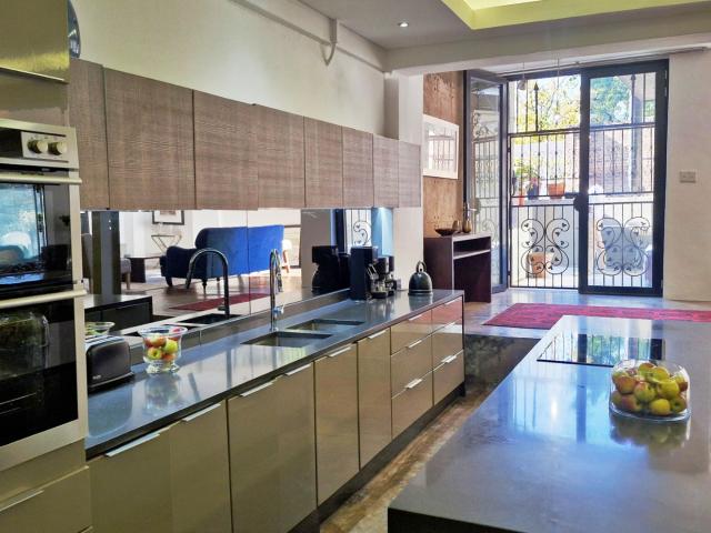 2 Bedroom Apartment in Braamfontein Werf