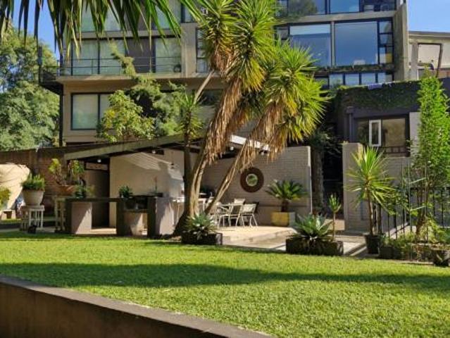 2 Bedroom Apartment in Braamfontein Werf