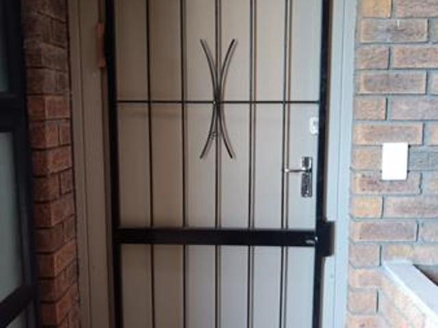 2 Bedroom Apartment in Brackenfell Central