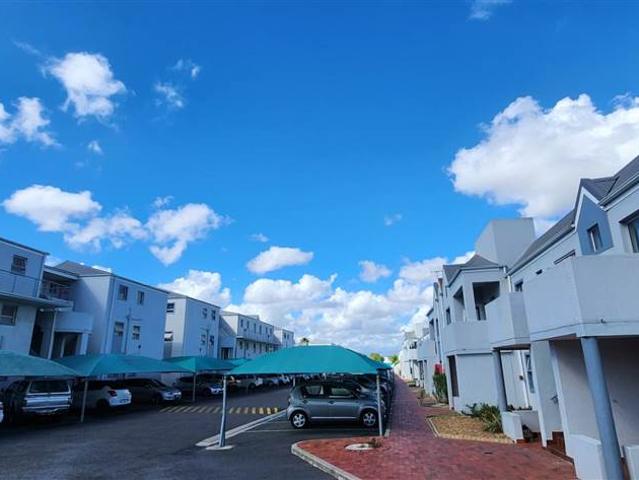 2 Bedroom Apartment in Brackenfell Central