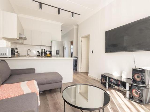 2 Bedroom Apartment in Brackenfell South