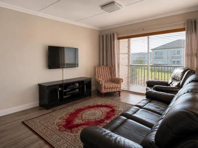 2 Bedroom Apartment in Brackenfell South