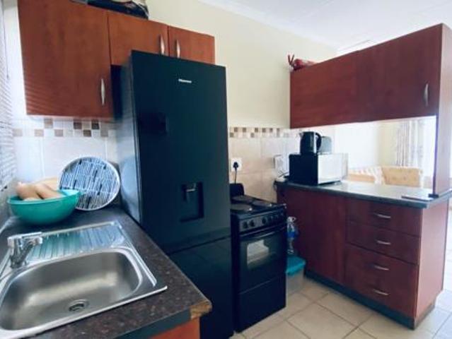 2 Bedroom Apartment in Brackenham