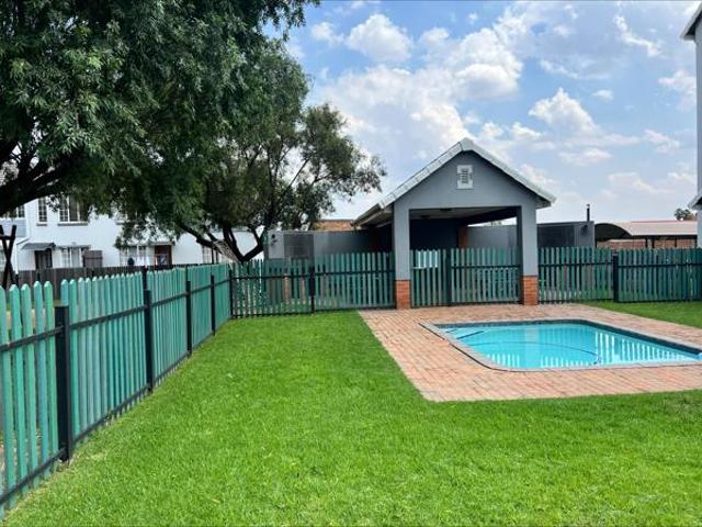 2 Bedroom Apartment in Brentwood Park