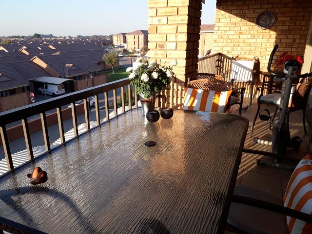 2 Bedroom Apartment in Brentwood Park