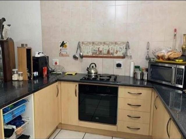2 Bedroom Apartment in Breaunanda