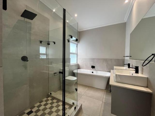 2 Bedroom Apartment in Brooklyn