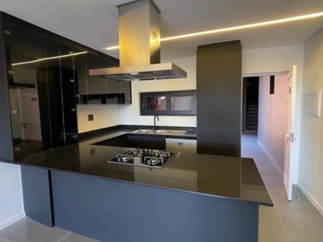 2 Bedroom Apartment in Broadacres