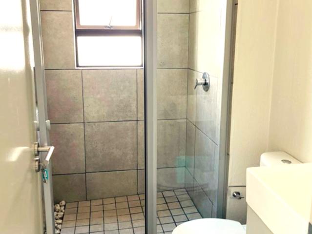 2 Bedroom Apartment in Broadacres