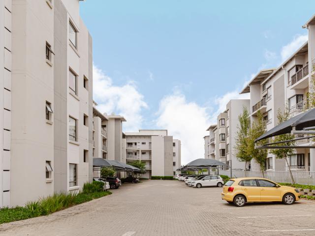 2 Bedroom Apartment in Broadacres