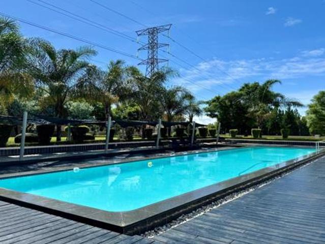 2 Bedroom Apartment in Broadacres