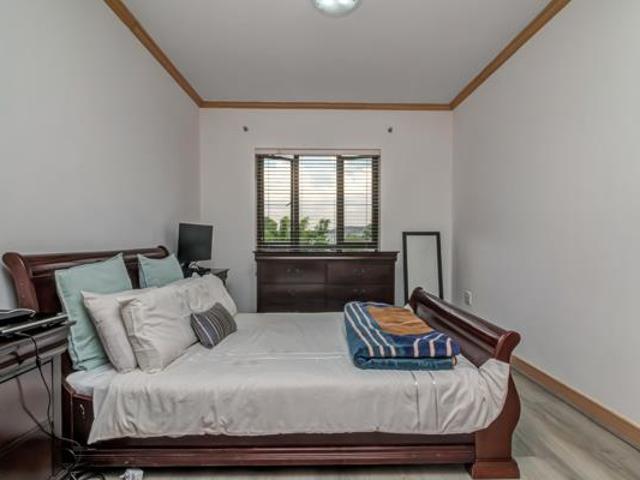 2 Bedroom Apartment in Broadacres