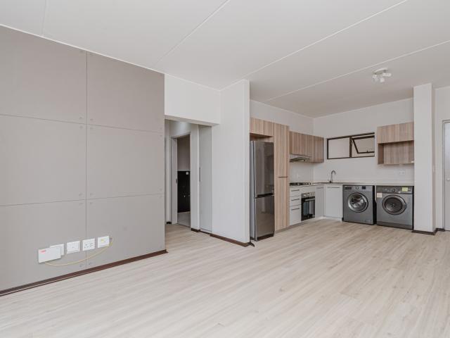 2 Bedroom Apartment in Broadacres