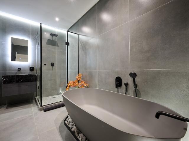 2 Bedroom Apartment in Broadacres