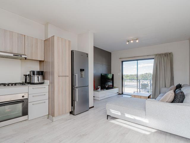 2 Bedroom Apartment in Broadacres