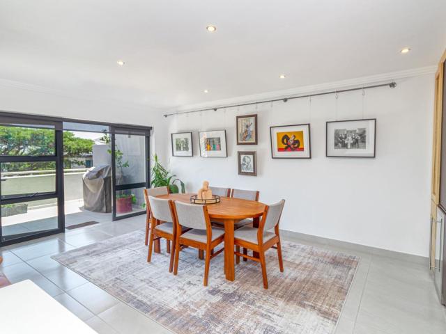 2 Bedroom Apartment in Bryanston