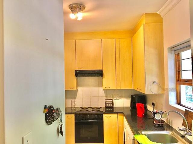 2 Bedroom Apartment in Bryanston