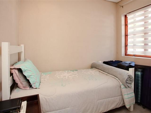 2 Bedroom Apartment in Bryanston