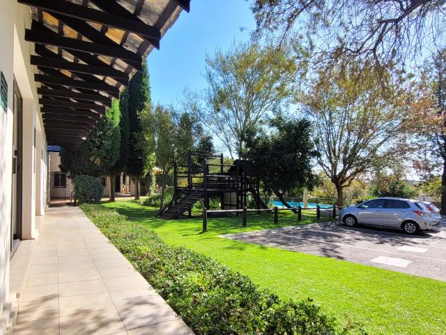 2 Bedroom Apartment in Bryanston