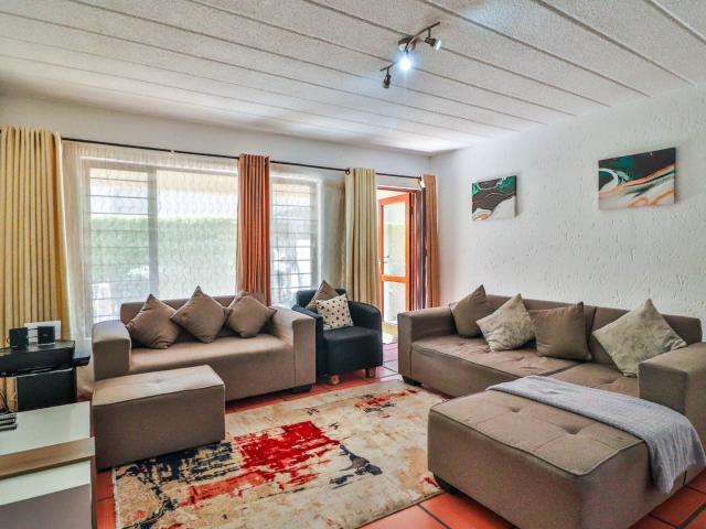 2 Bedroom Apartment in Bryanston