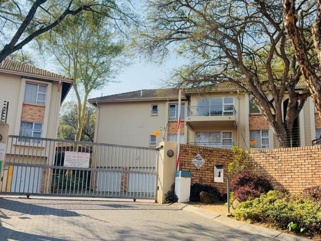 2 Bedroom Apartment in Bryanston