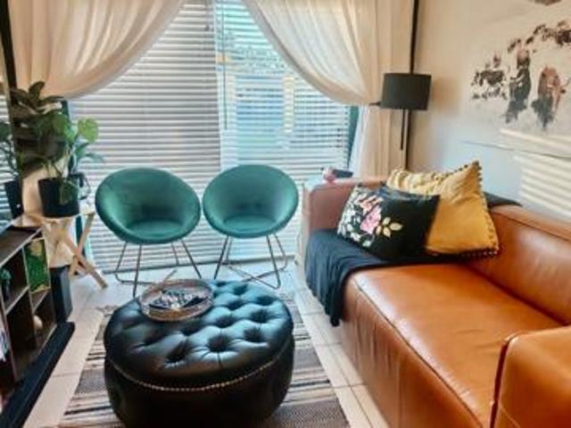 2 Bedroom Apartment in C Place