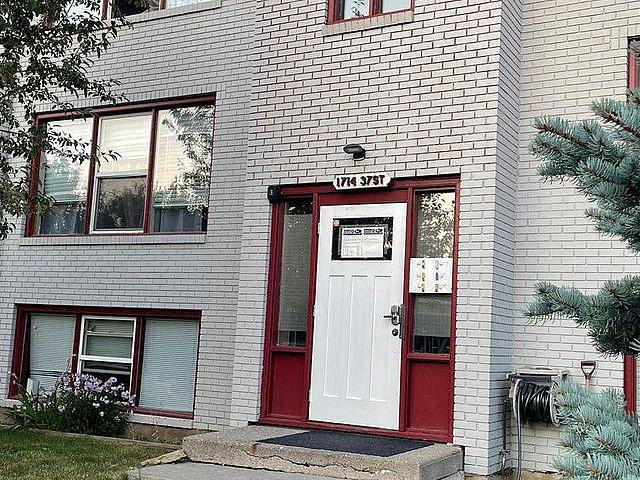 2 bedroom Apartment In Calgary