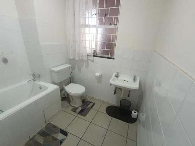 2 Bedroom Apartment in Casseldale