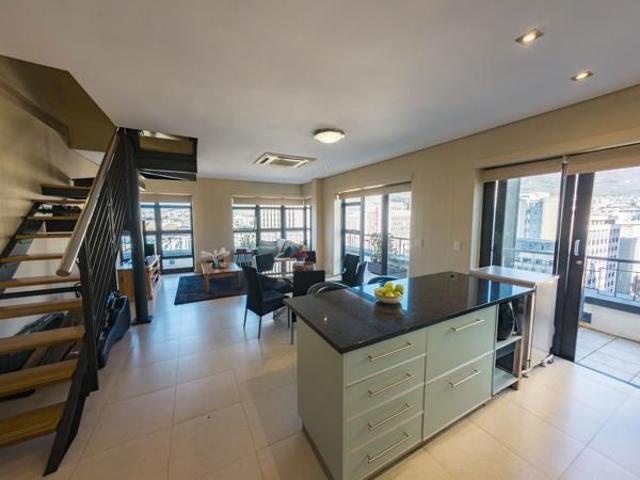 2 Bedroom Apartment in Cape Town City Centre