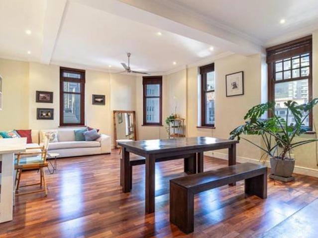 2 Bedroom Apartment in Cape Town City Centre