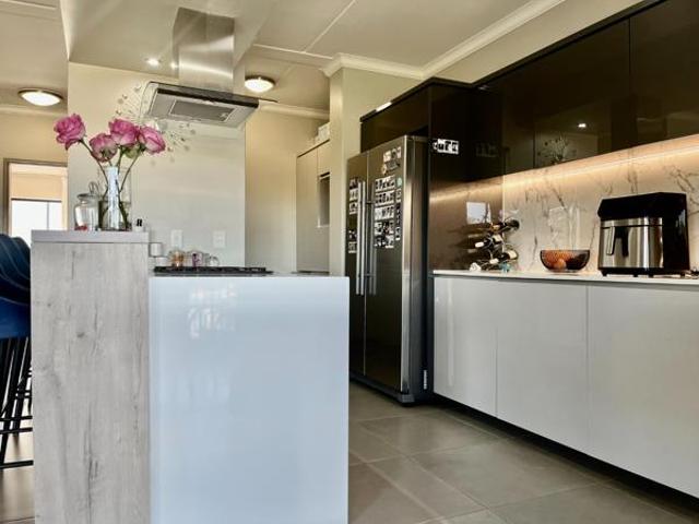 2 Bedroom Apartment in Carlswald