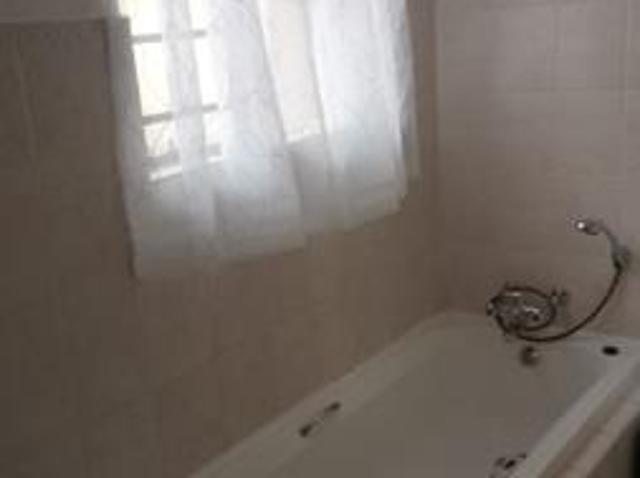 2 Bedroom Apartment in Carlswald Estate
