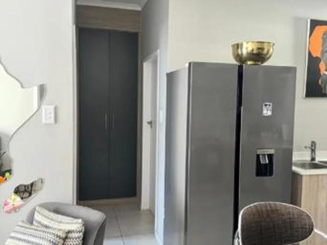 2 Bedroom Apartment in Carlswald Estate