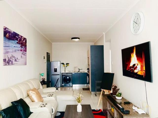 2 Bedroom Apartment in Carlswald Estate