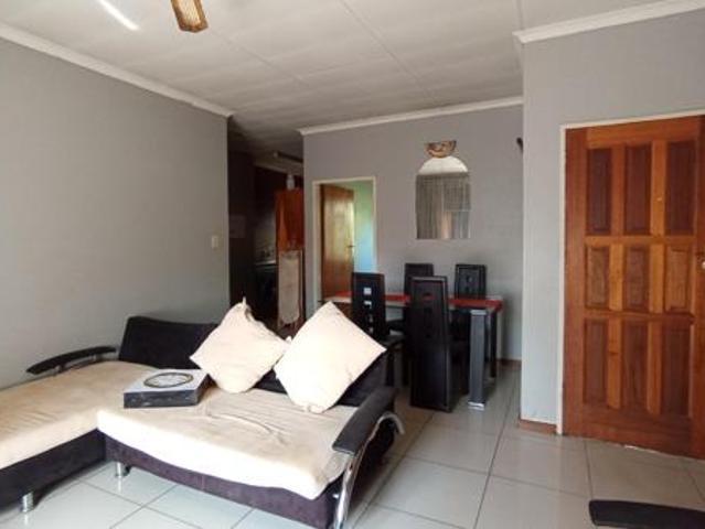 2 Bedroom Apartment in Centurion Central