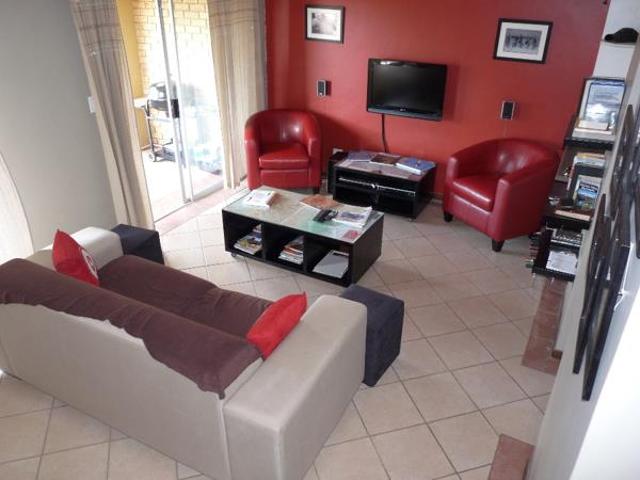 2 Bedroom Apartment in Centurion Central