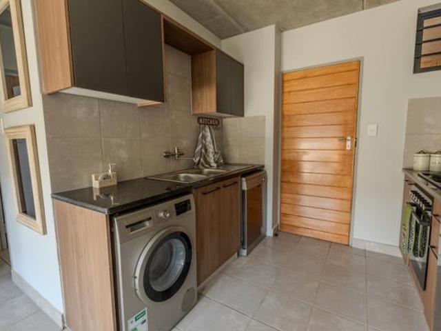 2 Bedroom Apartment in Centurion Central