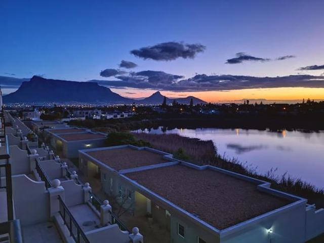 2 Bedroom Apartment in Century City