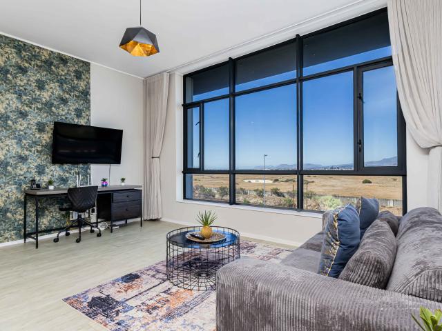 2 Bedroom Apartment in Century City