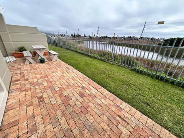 2 Bedroom Apartment in Century City
