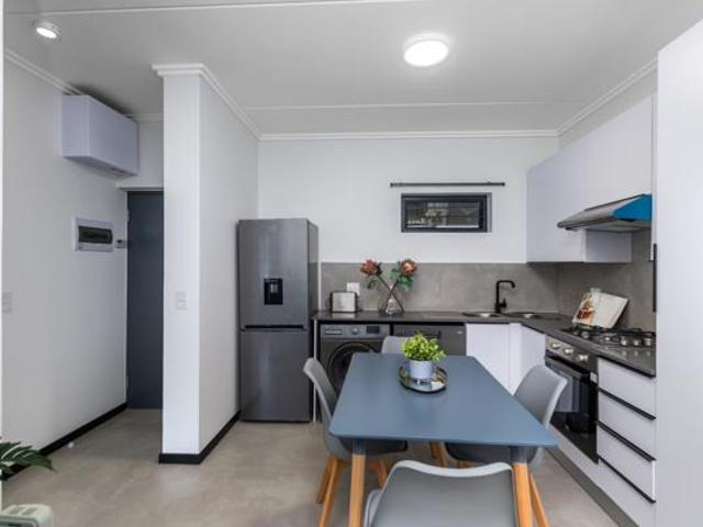2 Bedroom Apartment in Chartwell