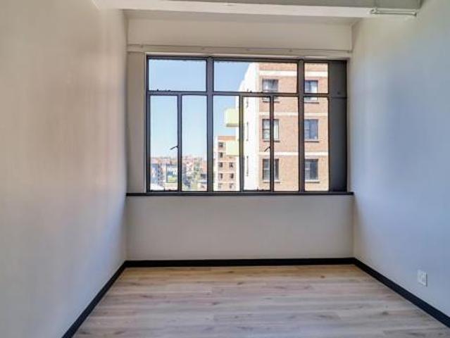 2 Bedroom Apartment in City & Suburban
