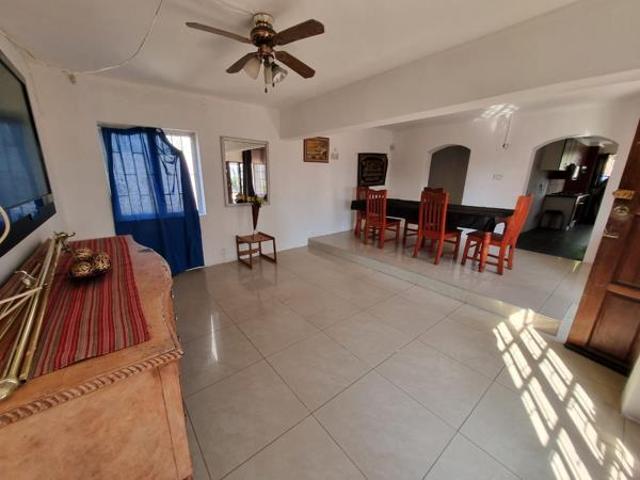 2 Bedroom Apartment in Clare Estate